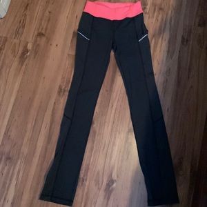Size 6 luxtreme reflection full pants side pockets